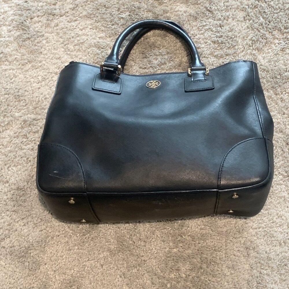 Tory Burch Double Zip Robinson Bag in Black